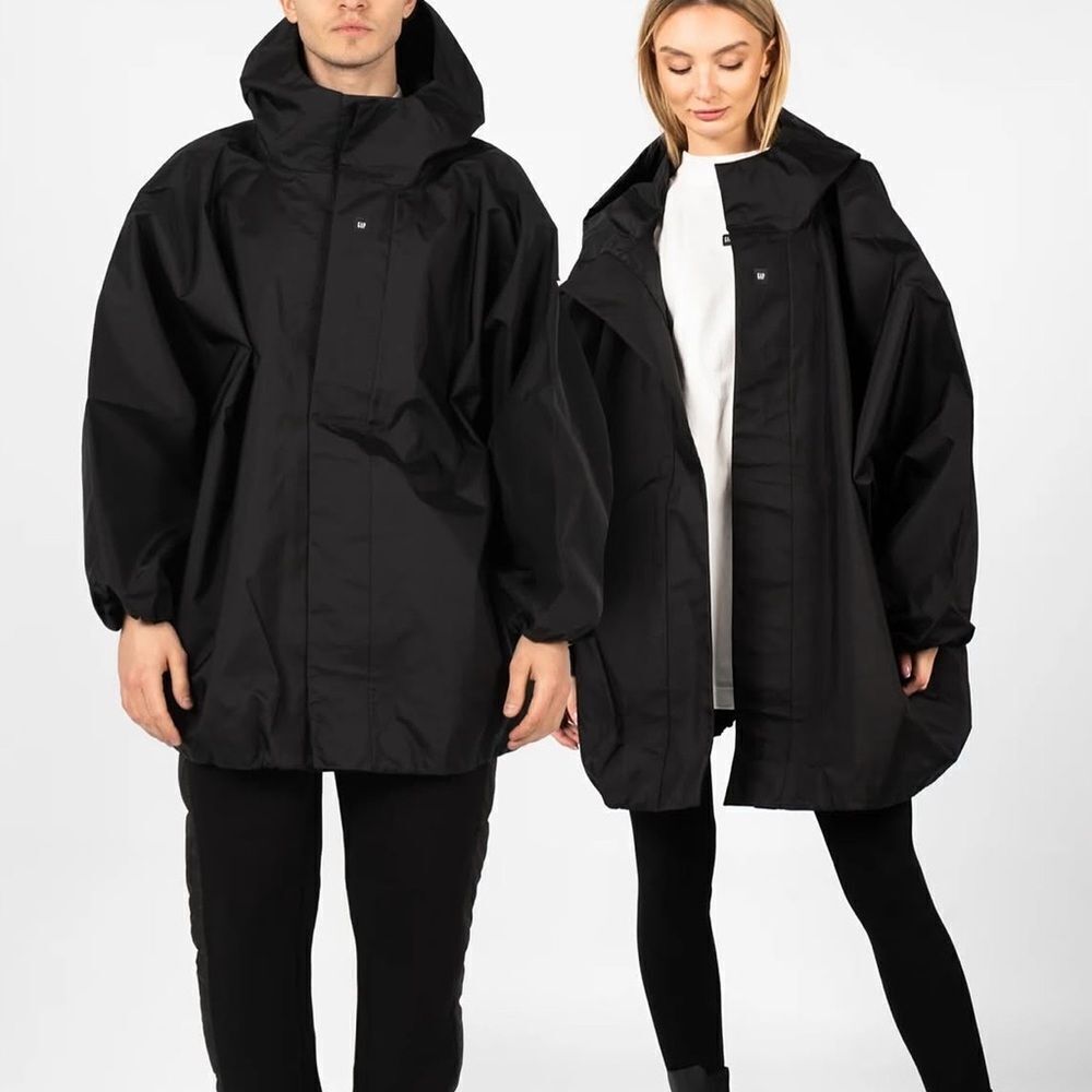 Yeezy x Gap Engineered by Balenciaga Unisex Oversized Parka Jacket(Size Medium)